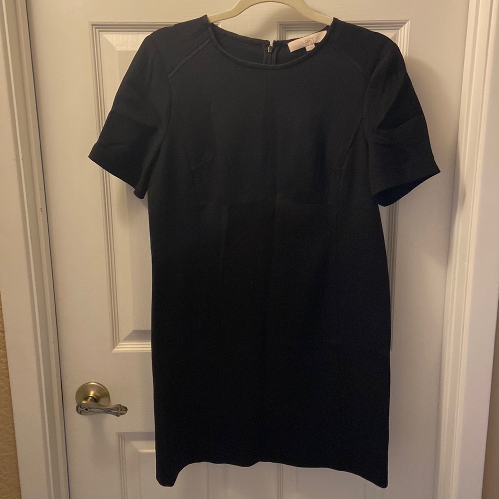 Black dress short sleeve. Zipper in back. Size 6.  Loft